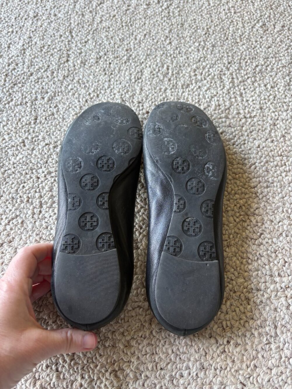 Tory Burch Reva Black Leather Ballet Flats Silver Logo Size 7–7.5 Classic - Picture 10 of 10